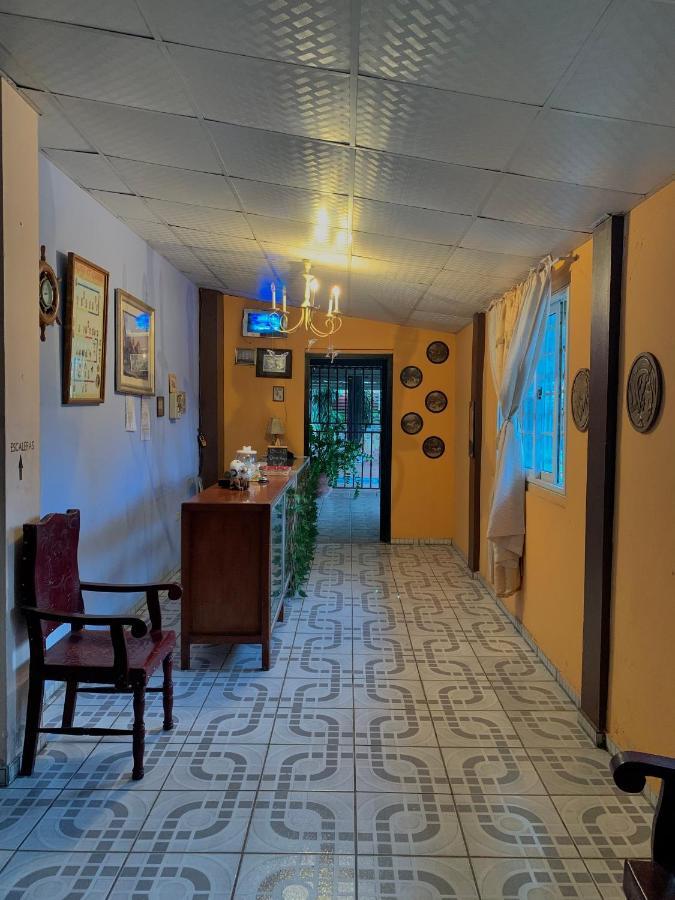 סנטיאגו Black Lion Inn מראה חיצוני תמונה